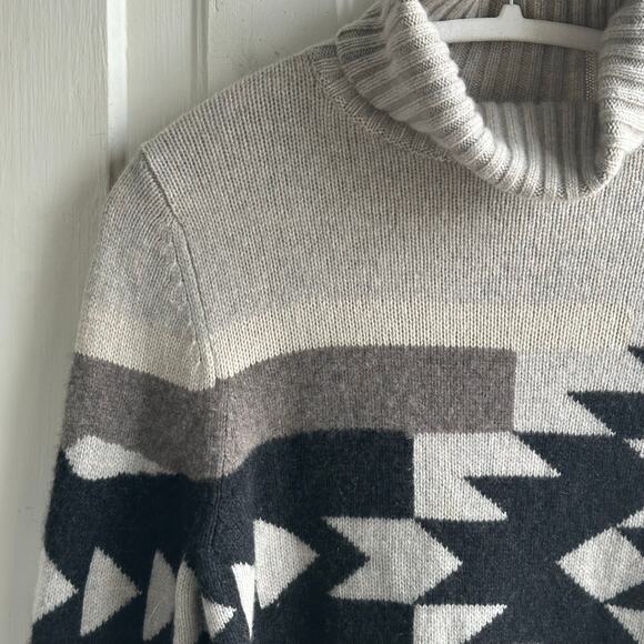360 Cashmere Willa Tribal Southwestern Print Turtleneck Sweater - Picture 4 of 8